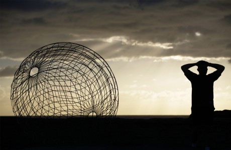 Nano, Sculpture by the sea 2006